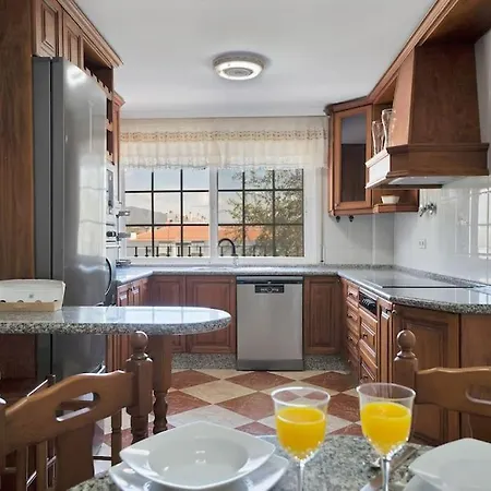 Con Jacuzzi Y Parking En San Pedro - Del Valle 72 2 *