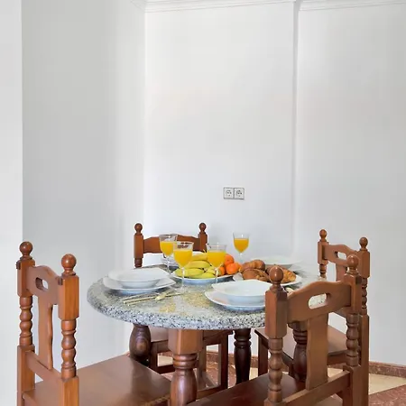 Apartament Con Jacuzzi Y Parking En San Pedro - Del Valle 72 2
