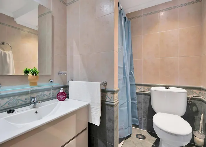 Con Jacuzzi Y Parking En San Pedro - Del Valle 72 2 Apartmán *