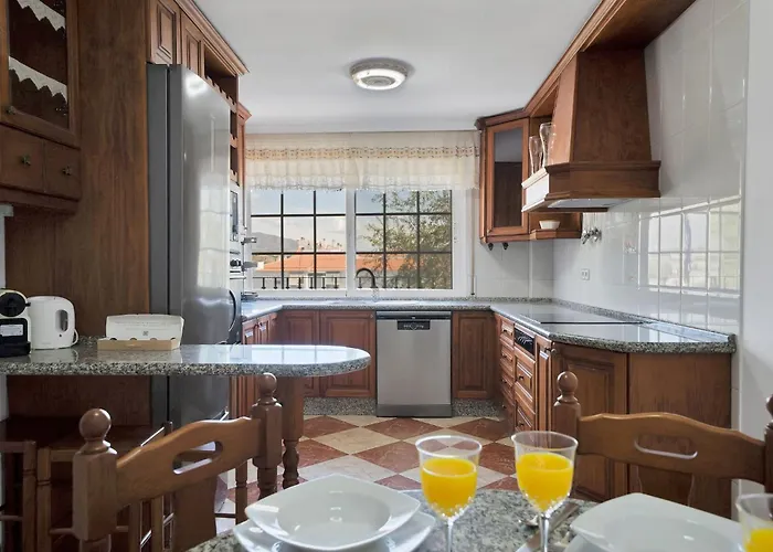 Con Jacuzzi Y Parking En San Pedro - Del Valle 72 2 Apartmán
